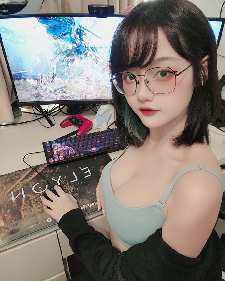 新加坡「童颜coser」线条超有料！超萌大眼化身安妮亚根本零违和！