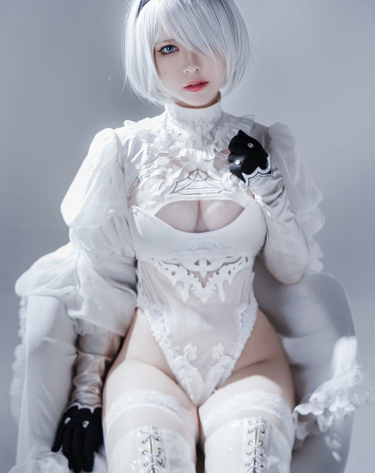 中国Coser《半半子BANBANKO》性感黑丝还原狂堵之渊「蛇喰梦子」！