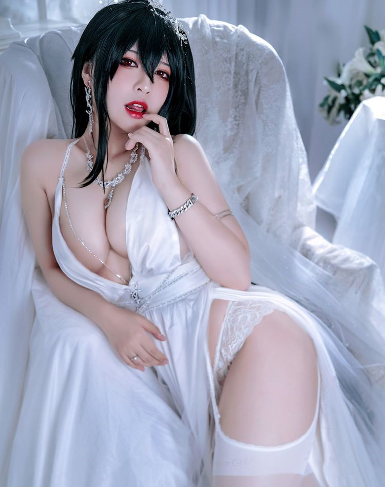 中国Coser《半半子BANBANKO》性感黑丝还原狂堵之渊「蛇喰梦子」！