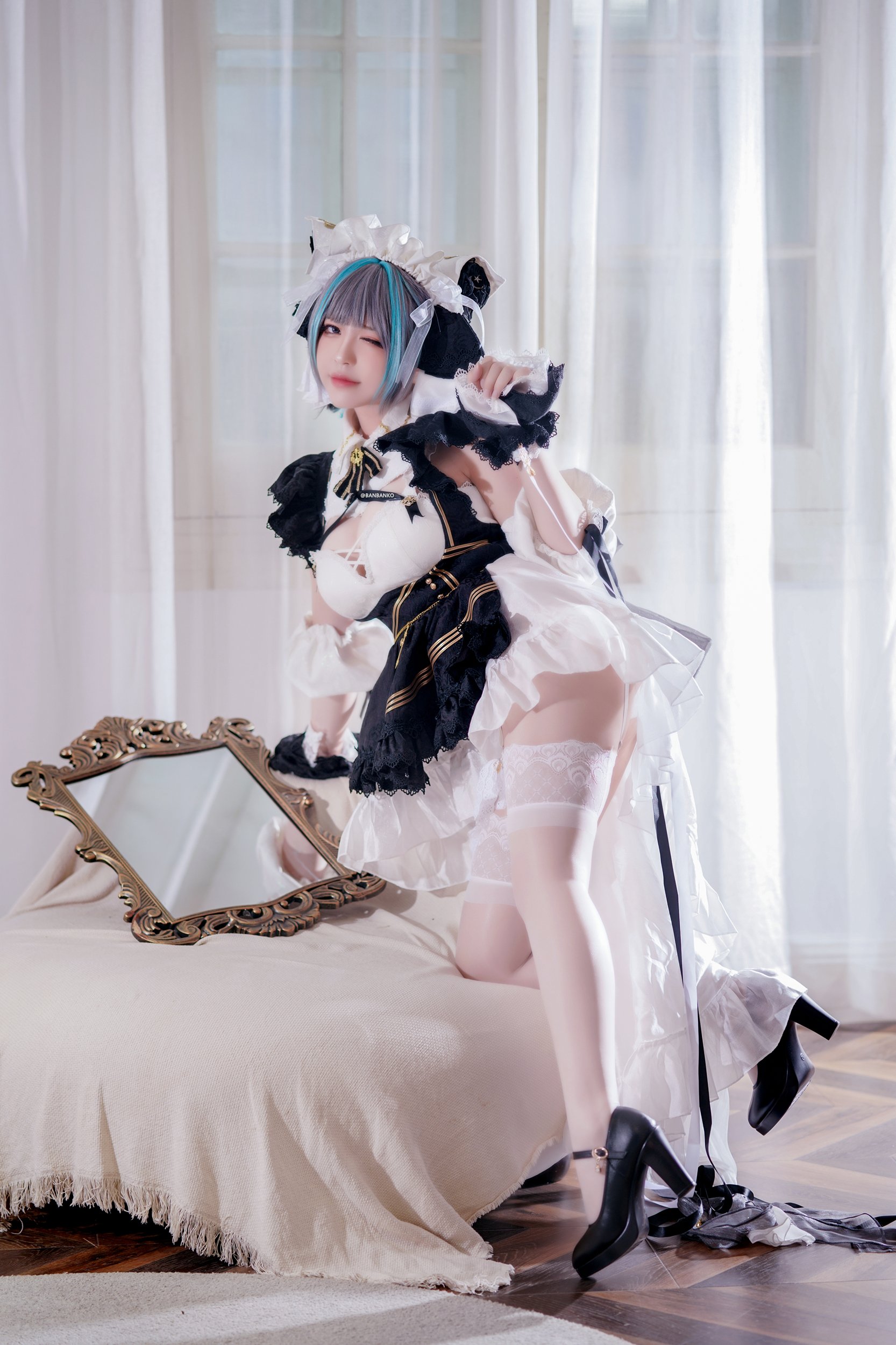 中国Coser《半半子BANBANKO》性感黑丝还原狂堵之渊「蛇喰梦子」！