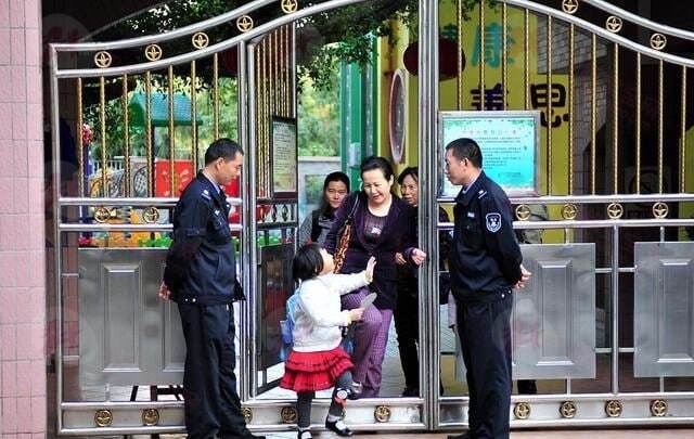 daycare接送孩子、开家长会，爸妈可以问老师这些问题！