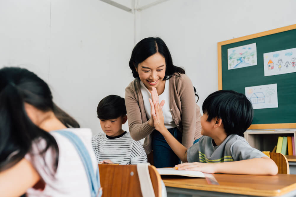 有时对孩子说：「你真的有办法做到吗？」比让孩子感到焦虑更有效果！