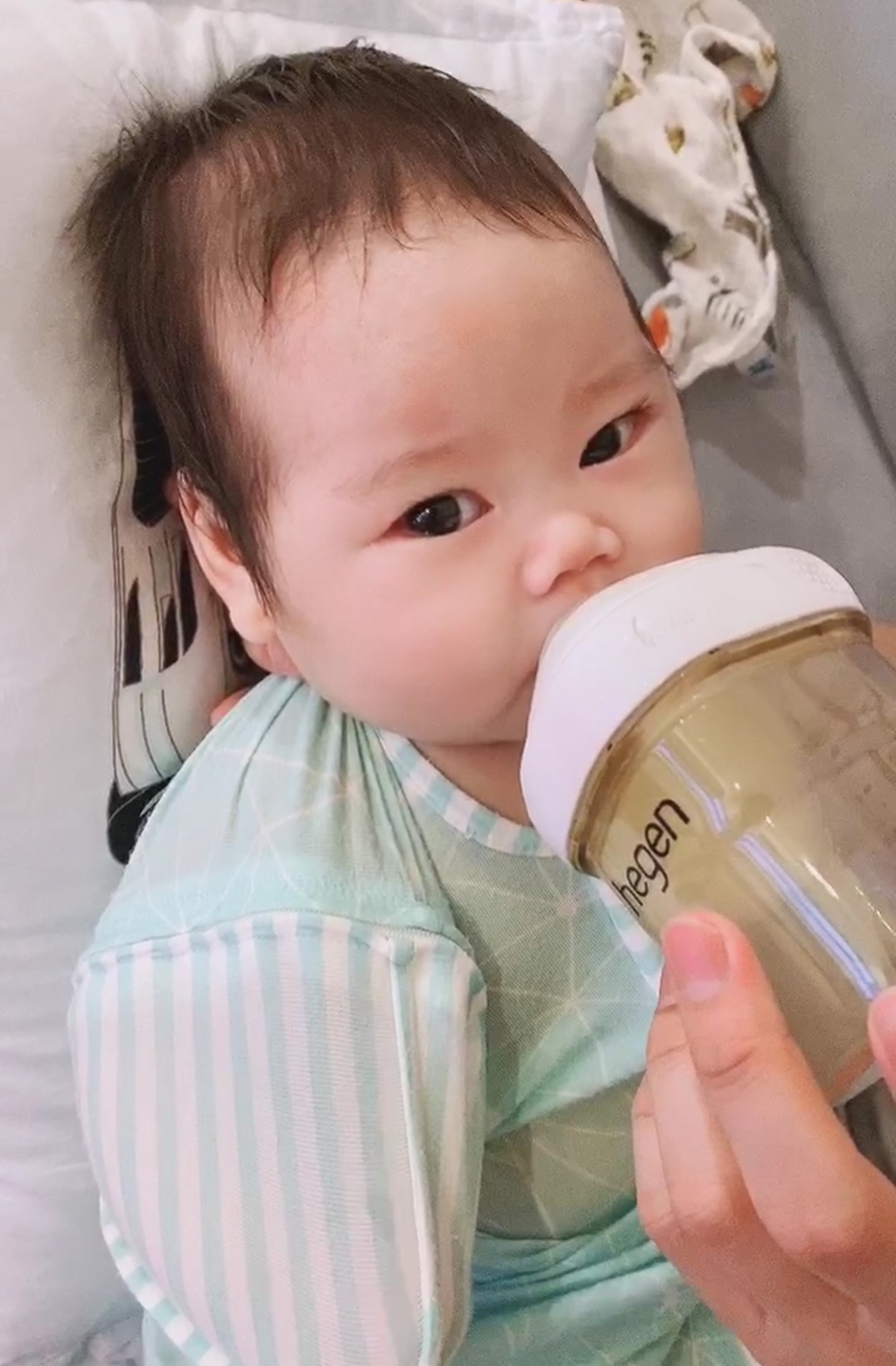 踏上母乳这条路上，妳的开心最重要！